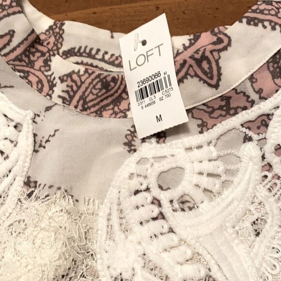Loft Bell Sleeve Sheer Paisley Lace Blouse‎ M NWT - Picture 5 of 9